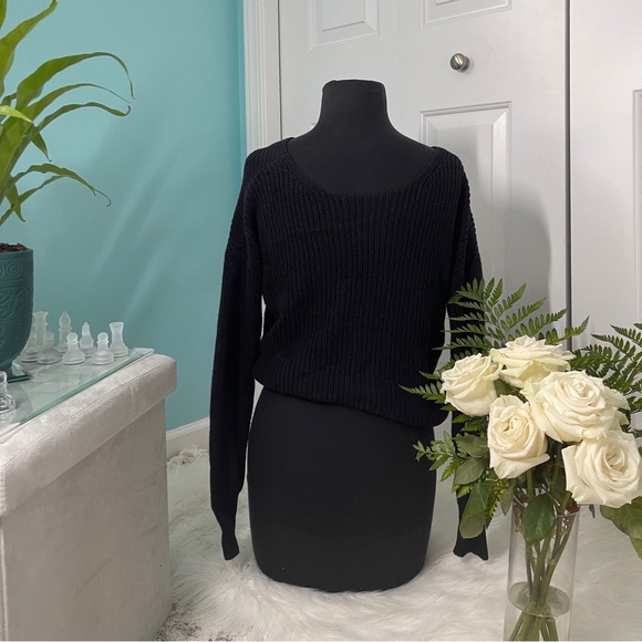 Loft Twist Sweater - Picture 3 of 4